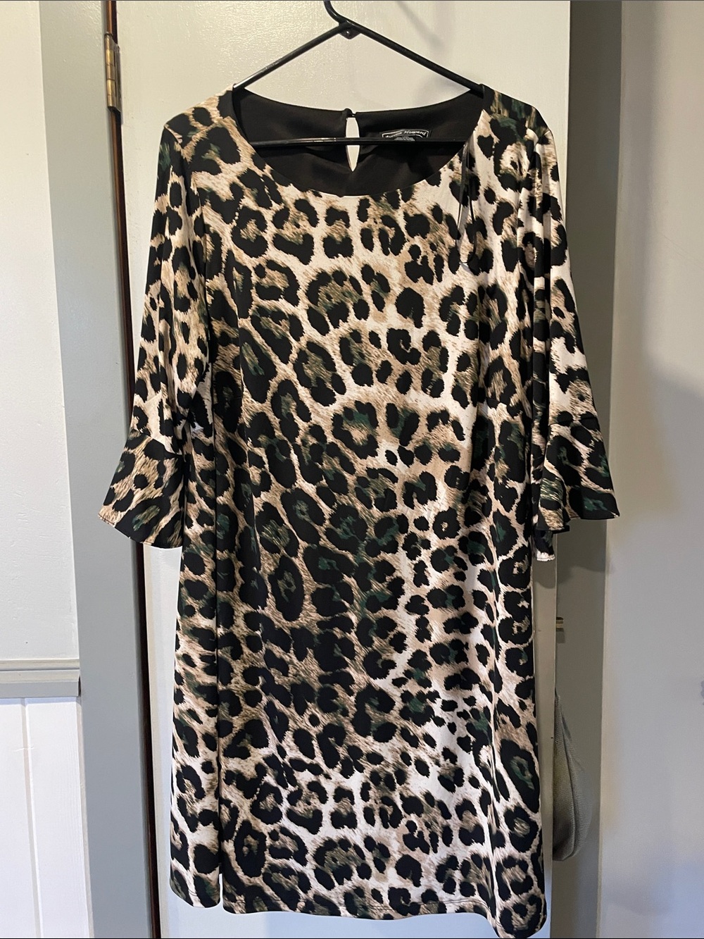 Jessica Howard Leopard Print Shift Dress - Black and Cream size 18W